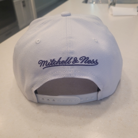 La Lakers Snapback - Picture 3 of 5